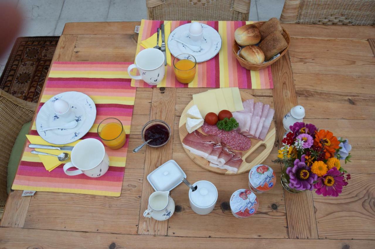 Homestay Cozy Room Markdorf Extérieur photo